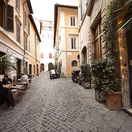 Апартаменты Il Nido Sui Tetti Di Piazza Navona *